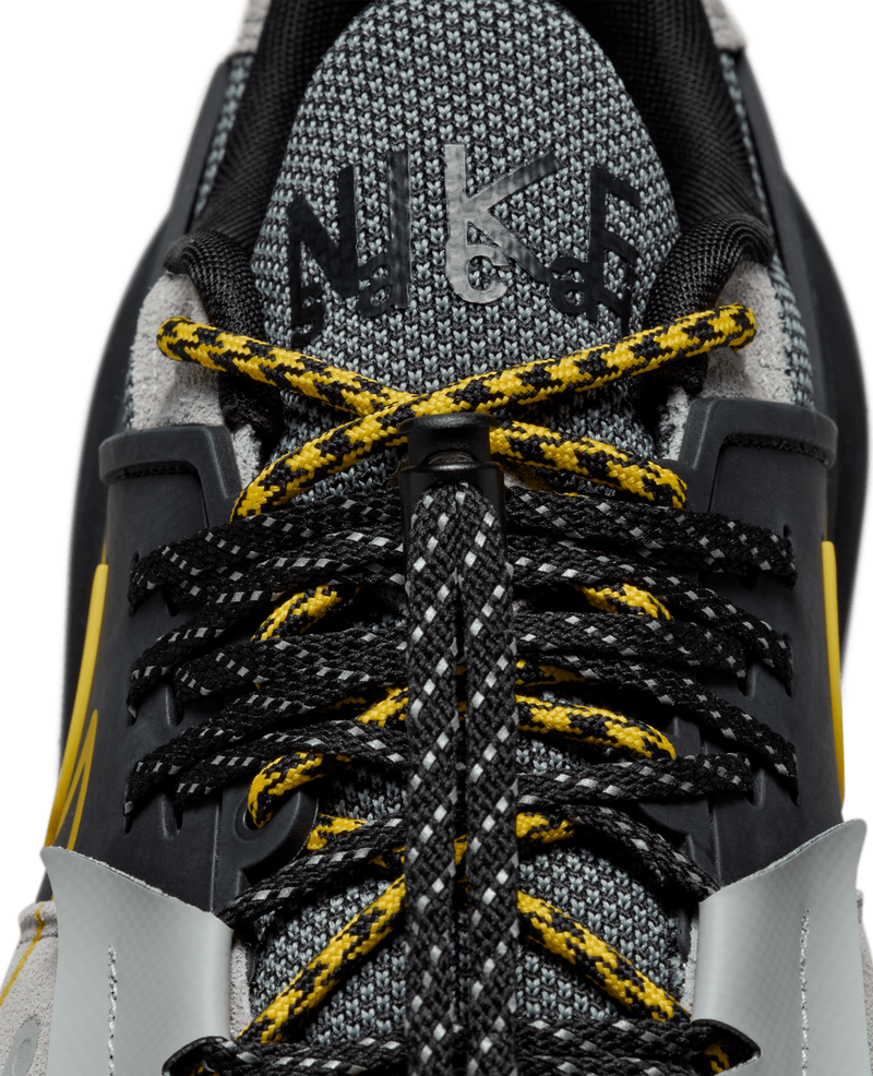 Nike Zegamadome x Sacai (Matte Silver/Tour Yellow-Black)