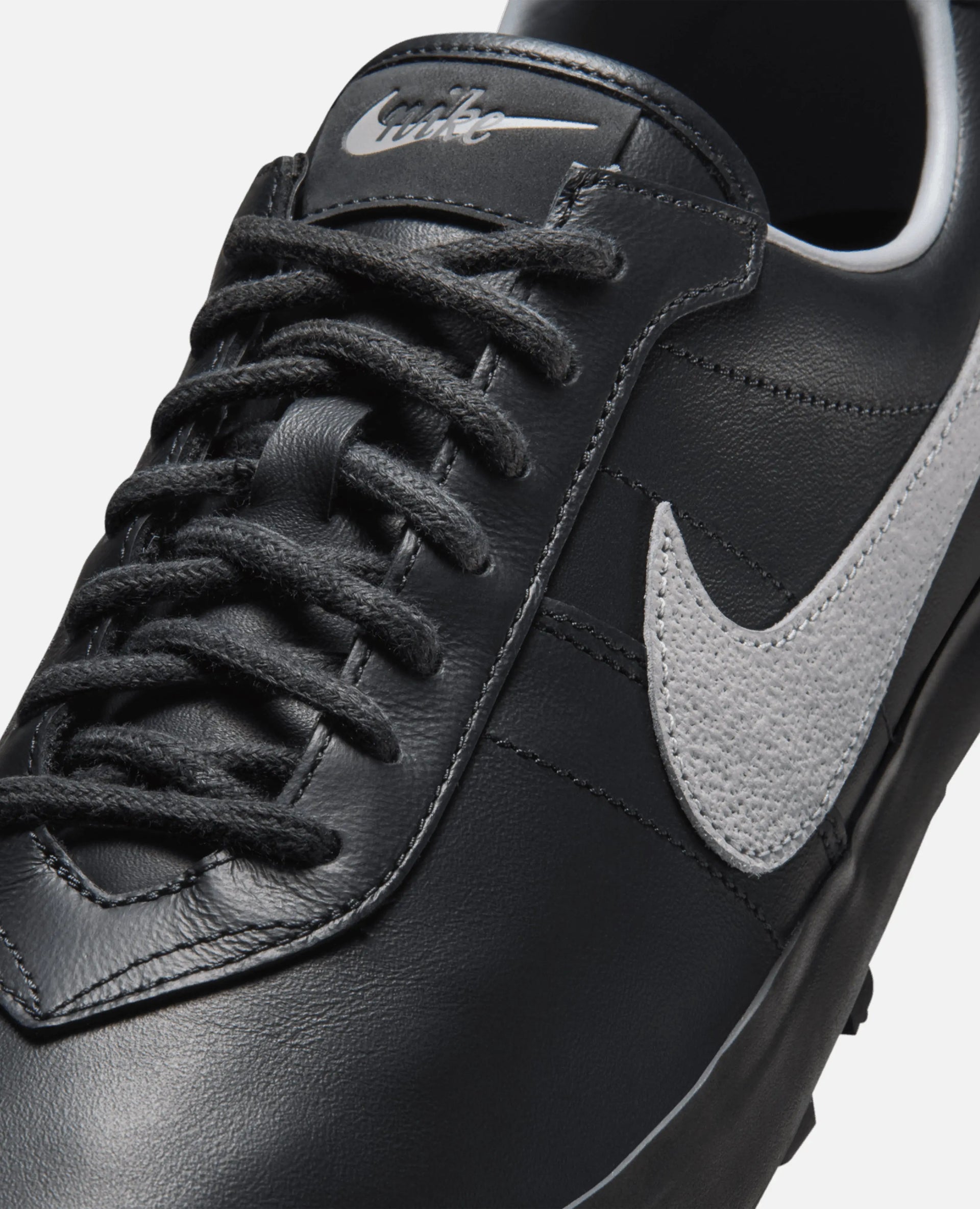 Nike Astrograber (Off Noir/Cement Grey) Nike
