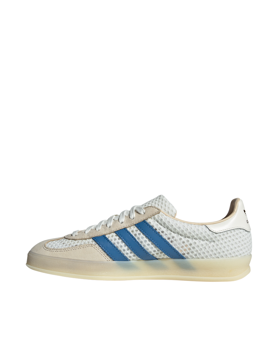 adidas Originals Gazelle Indoor (Off White/Focus Blue/Warm Vanilla)