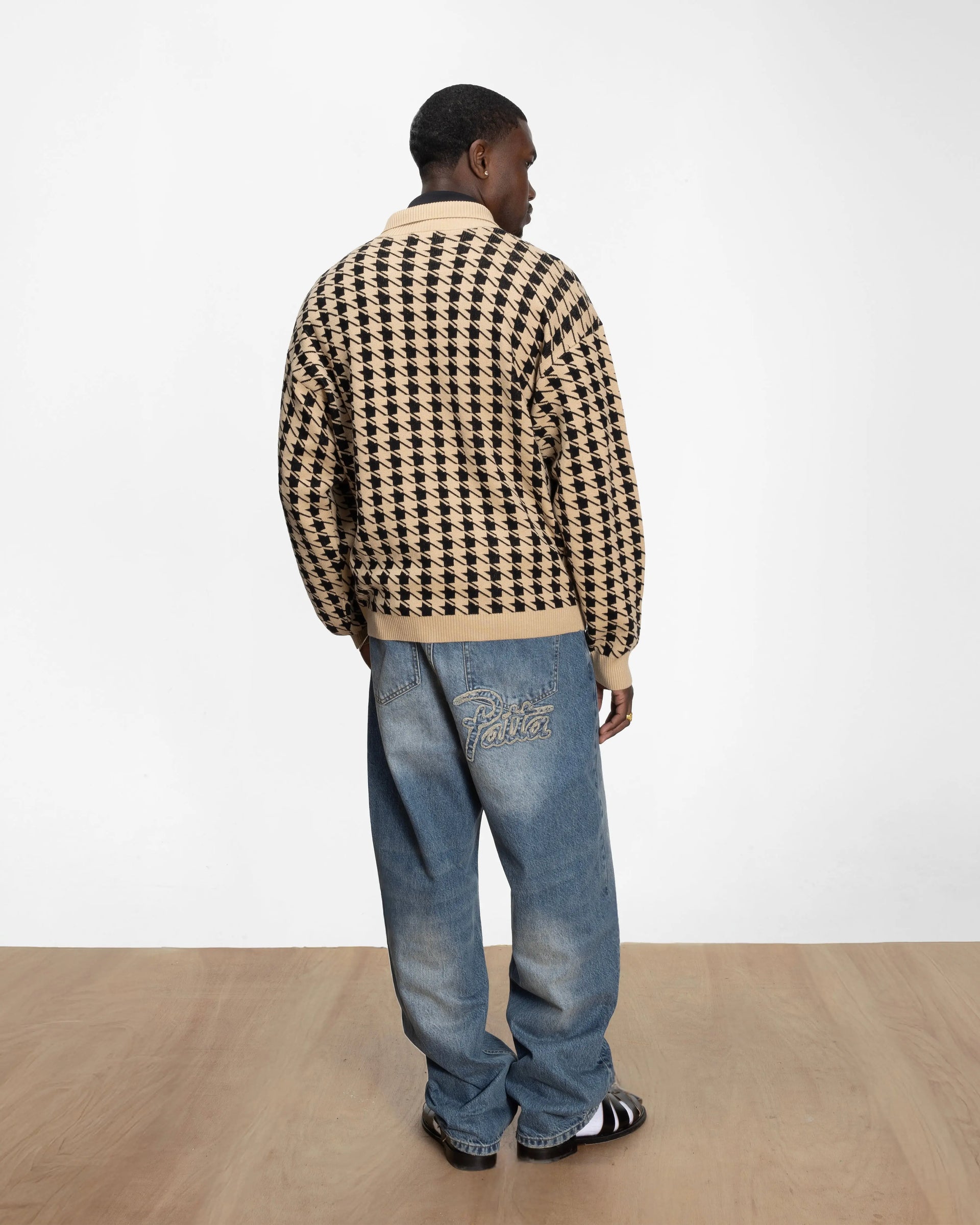 Patta Houndstooth Cardigan (Irish Cream) Patta