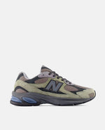 New Balance 2010 (Dark Olivine/Mushroom) New Balance