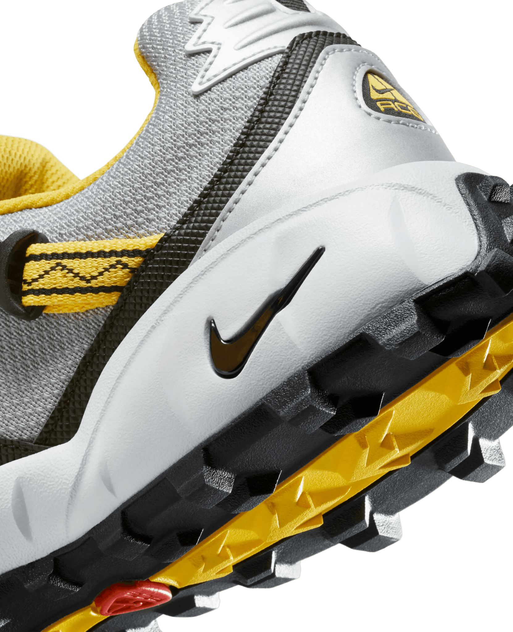 Nike ACG Phassad (Black/Yellow Zest - Metalic Silver) - Patta